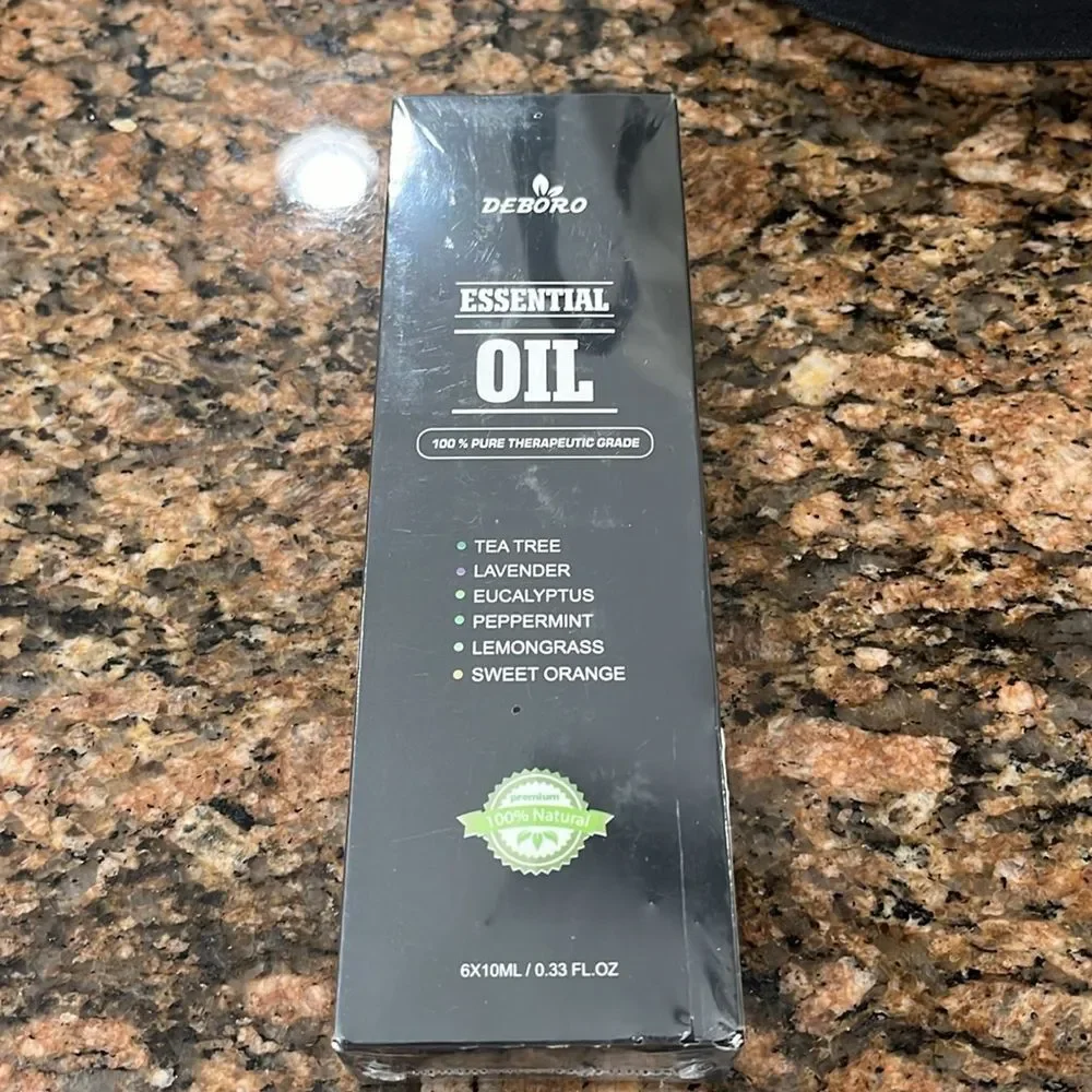 Everlasting comfort, essential oil diffuser NIB comes with essential oil